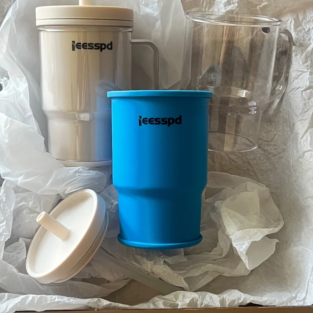 Bundle 2 Ieesspd BPA Free Silicone ,Vintage Style Tumblers,  Leak-Resistant